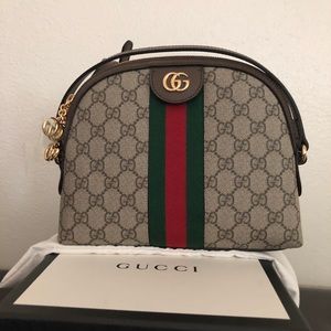 Gucci GG Supreme Canvas Small Shoulder Bag
